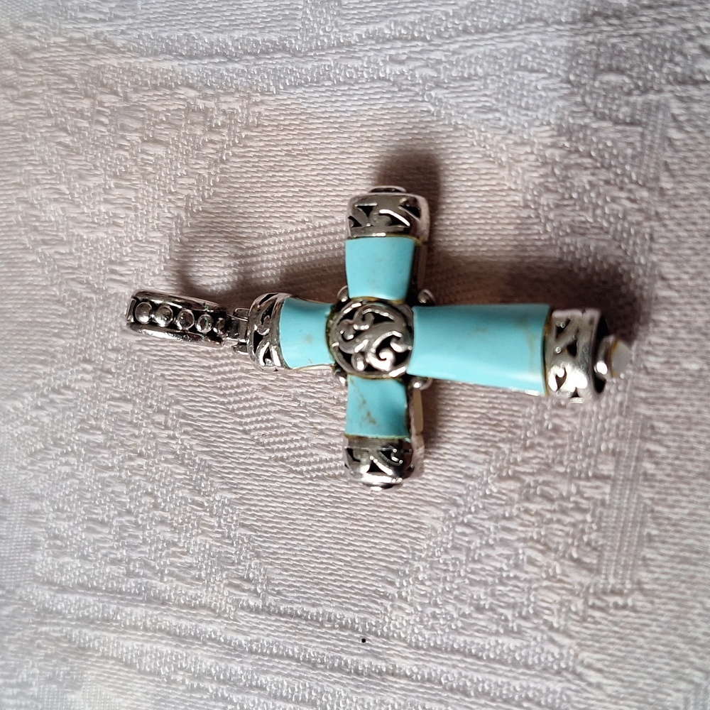 Sliver 2 sided cross Pendant
